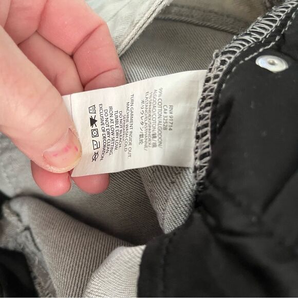 Armani Exchange Low Rise Straight Leg with ankle zippers- Size 8 - Picture 11 of 12